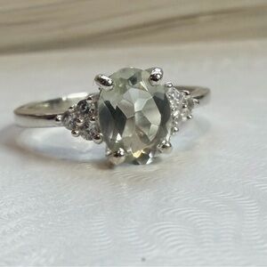 Beautiful Aquamarine Ring in Silver